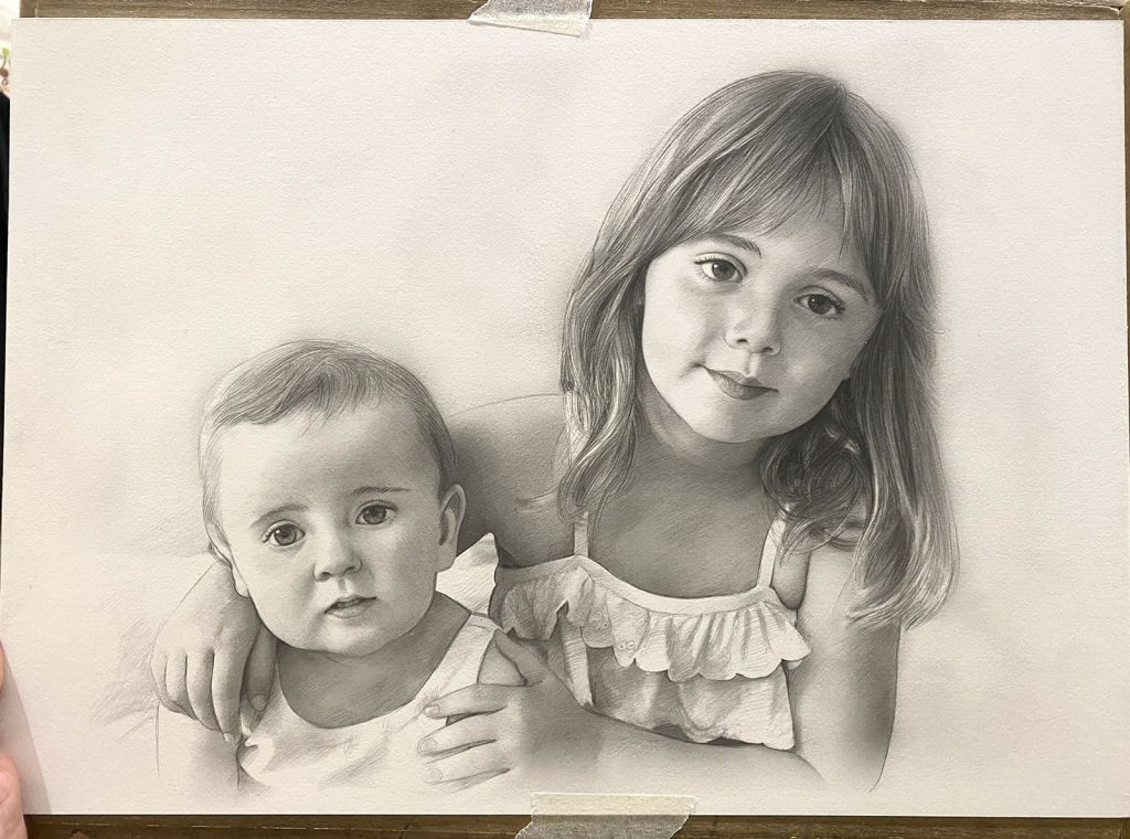 retrato por encargo a lápiz de niños